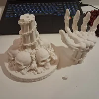 Skeleton Hand Headphone Stand - Preview image 4